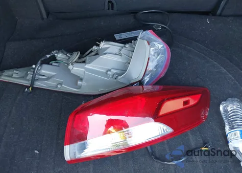 2017 Hyundai Elantra Se из США, поврежденный, VIN 5NPD84LF1HH170917